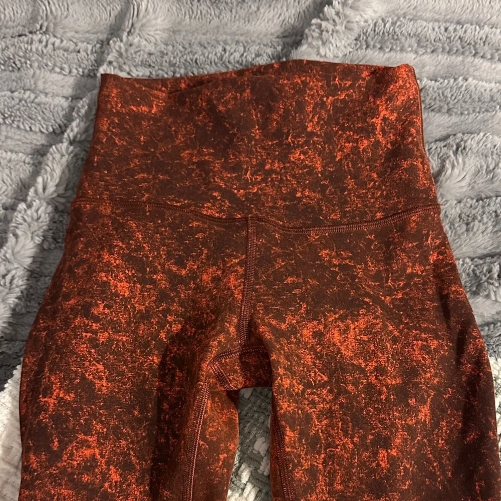Women’s Lululemon leggings